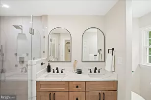 11603 Virgate Ln, Reston, VA 20191 - Photo 28