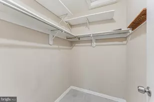 8624 Burling Wood Dr, Springfield, VA 22152 - Photo 18