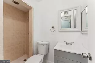 8624 Burling Wood Dr, Springfield, VA 22152 - Photo 26