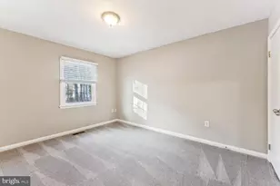8624 Burling Wood Dr, Springfield, VA 22152 - Photo 20