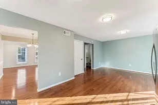 8624 Burling Wood Dr, Springfield, VA 22152 - Photo 12