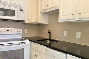 6800 Fleetwood Rd, McLean, VA 22101 - Photo 8