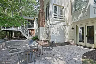 1832 Foxstone Dr, Vienna, VA 22182 - Photo 70