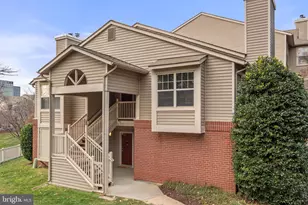 1723 Ascot Way, Reston, VA 20190 - Photo 22