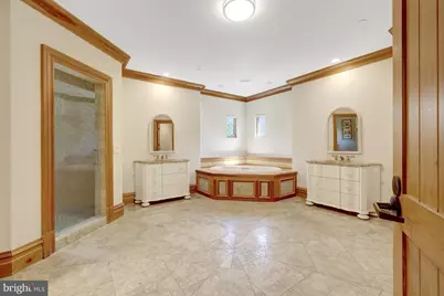 608 Kentland Drive, Great Falls, VA 22066 - Photo 38