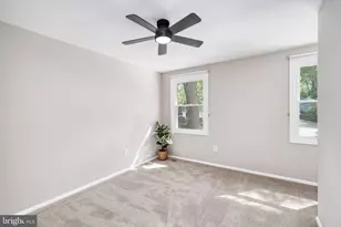 10222 Steamboat Landing Ln, Burke, VA 22015 - Photo 46