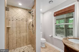 10222 Steamboat Landing Ln, Burke, VA 22015 - Photo 66
