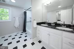 10222 Steamboat Landing Ln, Burke, VA 22015 - Photo 52