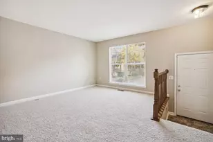 14705 Flower Hill Dr, Centreville, VA 20120 - Photo 20