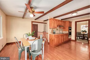 9121 Donna Dean Dr, Springfield, VA 22153 - Photo 16