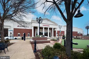 4132 Fountainside Ln, Fairfax, VA 22030 - Photo 32