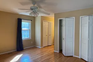 8305 Forestree Ct, Vienna, VA 22182 - Photo 6