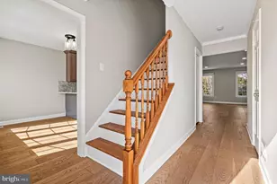 6620 Rosecroft Pl, Falls Church, VA 22043 - Photo 2