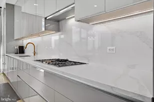 7887 Jones Branch Dr, McLean, VA 22102 - Photo 20