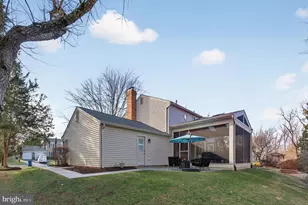 11922 Holly Spring Dr, Great Falls, VA 22066 - Photo 42