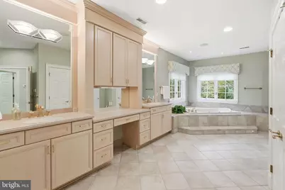 904 Mackall Avenue, McLean, VA 22101 - Photo 28