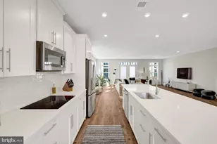1694 Bandit Loop, Reston, VA 20190 - Photo 6