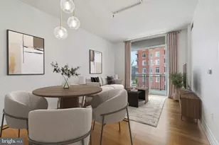 4490 Market Commons Dr, Fairfax, VA 22033 - Photo 6