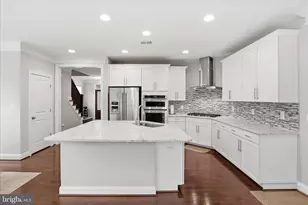 6203 Champion Oak Ct Ct, Falls Church, VA 22044 - Photo 14