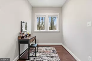 6203 Champion Oak Ct Ct, Falls Church, VA 22044 - Photo 38