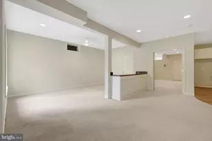 1295 Gatesmeadow Way, Reston, VA 20194 - Photo 50