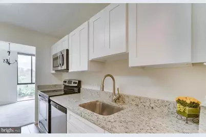 2311 Pimmit Drive #808, Falls Church, VA 22043 - Photo 6