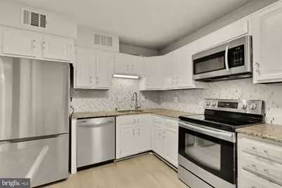 1800 Old Meadow Road #303, McLean, VA 22102 - Photo 8