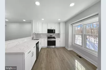 10444 Malone Court, Fairfax, VA 22032 - Photo 10