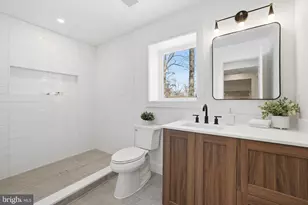 3415 Barger Dr, Falls Church, VA 22044 - Photo 30