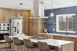 3415 Barger Dr, Falls Church, VA 22044 - Photo 4