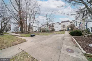 2350 Branleigh Park Ct, Reston, VA 20191 - Photo 38