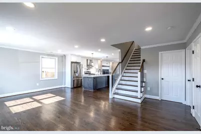 6816 Westcott Road, Falls Church, VA 22042 - Photo 2