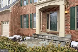 9629 Nuthatch Dr, Fairfax Station, VA 22039 - Photo 6