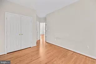 12494 Cliff Edge Dr, Herndon, VA 20170 - Photo 18