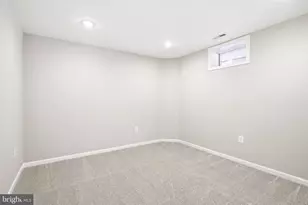 8322 Middle Ruddings Dr, Lorton, VA 22079 - Photo 38