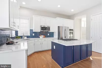 8322 Middle Ruddings Drive, Lorton, VA 22079 - Photo 10