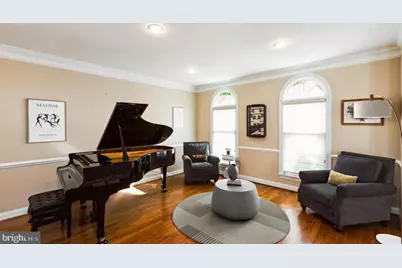 10418 Willow Crest Court, Vienna, VA 22182 - Photo 4