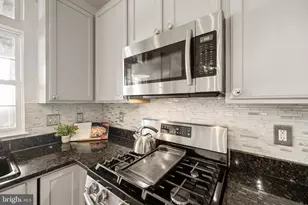 8346 Hunter Murphy Cir, Alexandria, VA 22309 - Photo 6