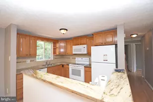 7011 Vantage Dr, Alexandria, VA 22306 - Photo 10