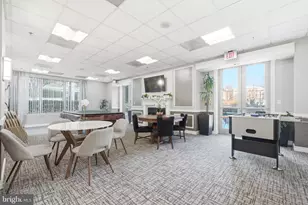 2726 Gallows Rd, Vienna, VA 22180 - Photo 28