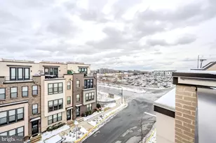 4653 Charger Pl, Chantilly, VA 20151 - Photo 32