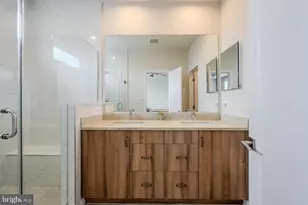 4653 Charger Pl, Chantilly, VA 20151 - Photo 22