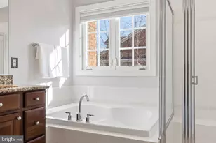 7996 Reserve Way, Vienna, VA 22182 - Photo 32