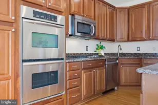 7996 Reserve Way, Vienna, VA 22182 - Photo 16