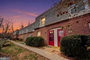 8141 Kingsway Ct, Springfield, VA 22152 - Photo 1