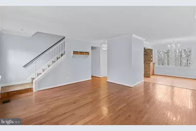 14895 Lambeth Square, Centreville, VA 20120 - Photo 4