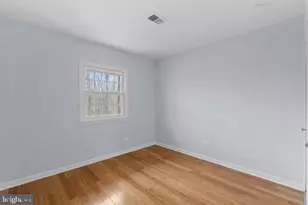 14895 Lambeth Square, Centreville, VA 20120 - Photo 16