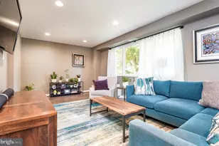 8601 Cromwell Dr, Springfield, VA 22151 - Photo 6