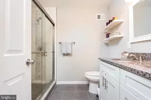 8601 Cromwell Dr, Springfield, VA 22151 - Photo 22