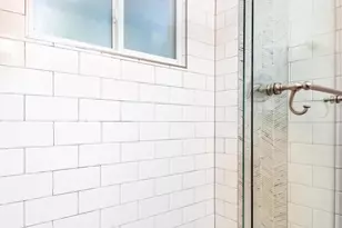 8601 Cromwell Dr, Springfield, VA 22151 - Photo 24